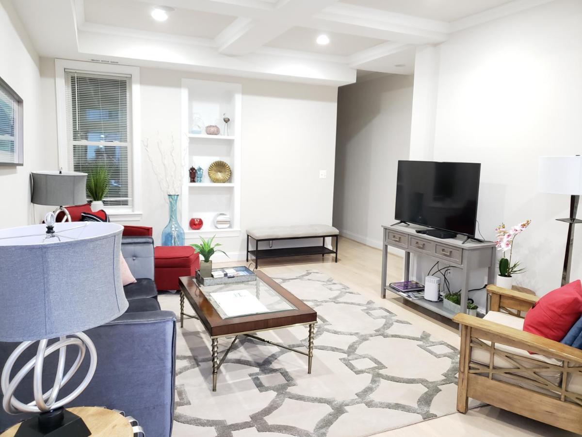 Spacious & Bright Home In Bloomingdale/ Truxton Dc واشنطن المظهر الخارجي الصورة