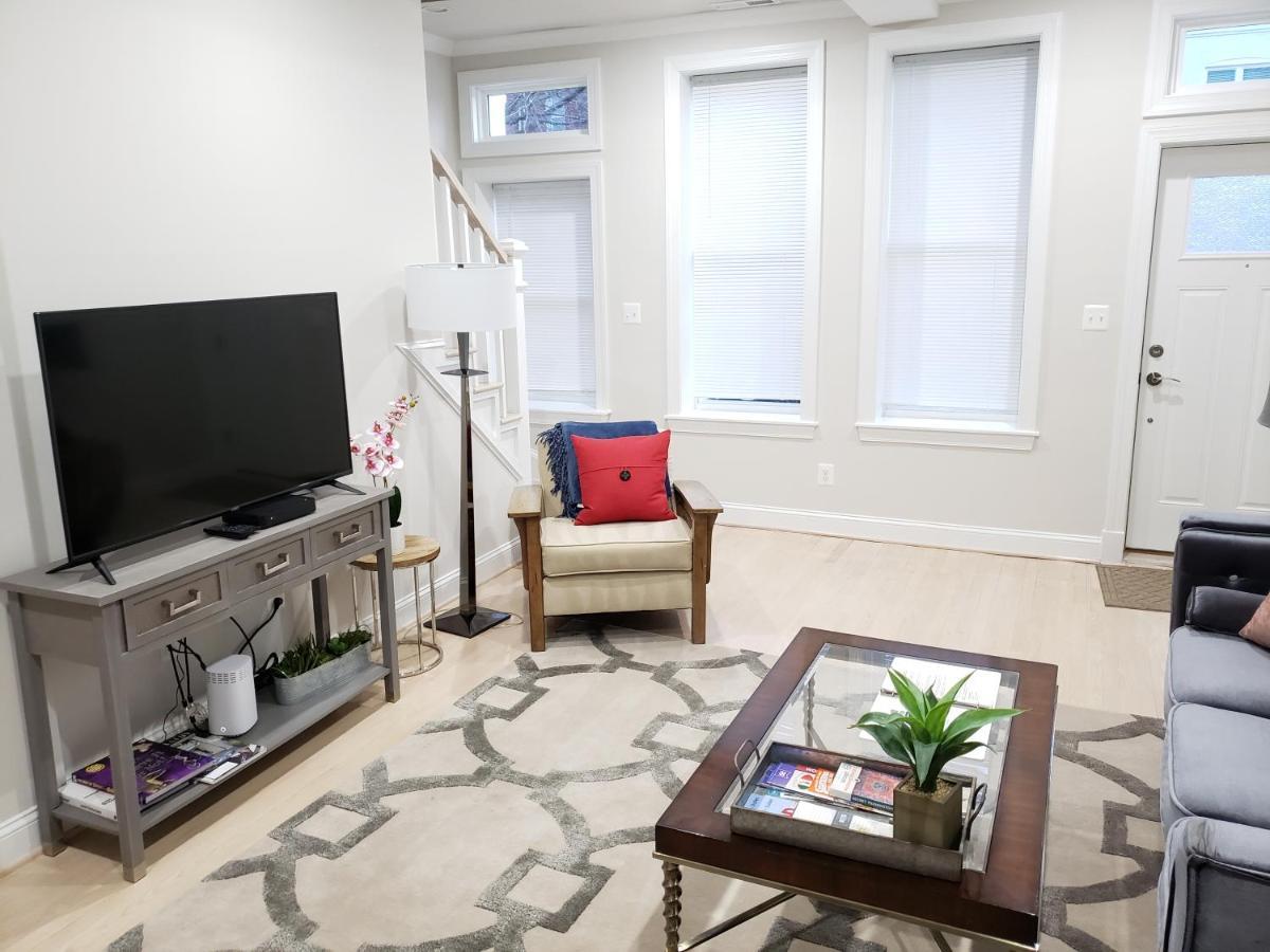 Spacious & Bright Home In Bloomingdale/ Truxton Dc واشنطن المظهر الخارجي الصورة
