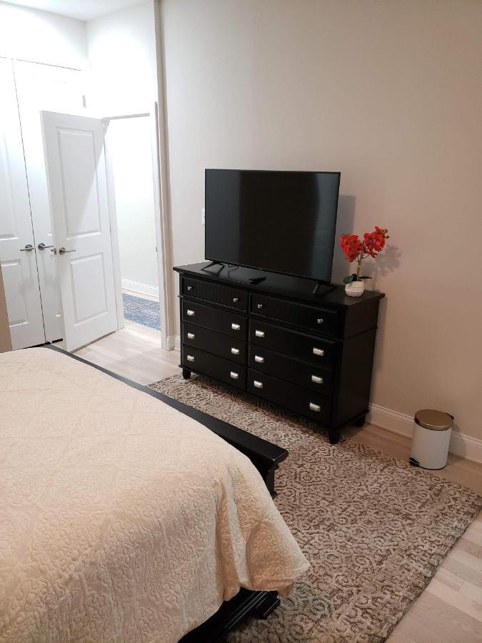 Spacious & Bright Home In Bloomingdale/ Truxton Dc واشنطن المظهر الخارجي الصورة